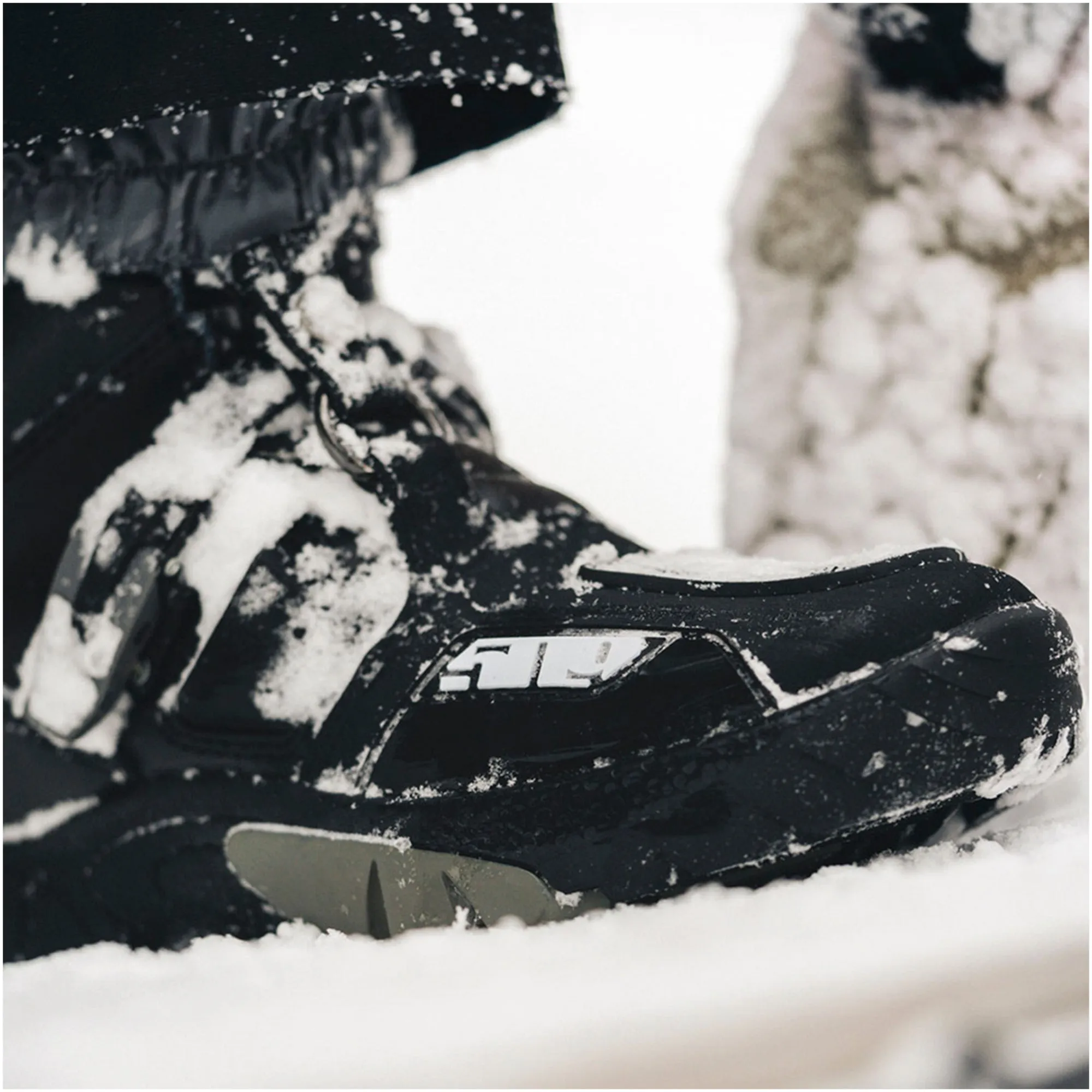 509 Velo Raid Snowmobile Boots Stealth Black