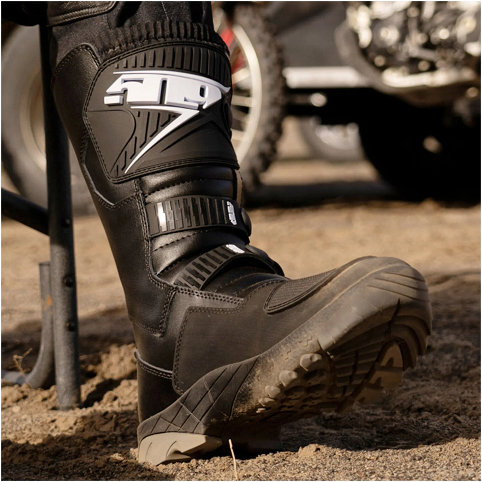 509 Velo Raid Snowmobile Boots Stealth Black